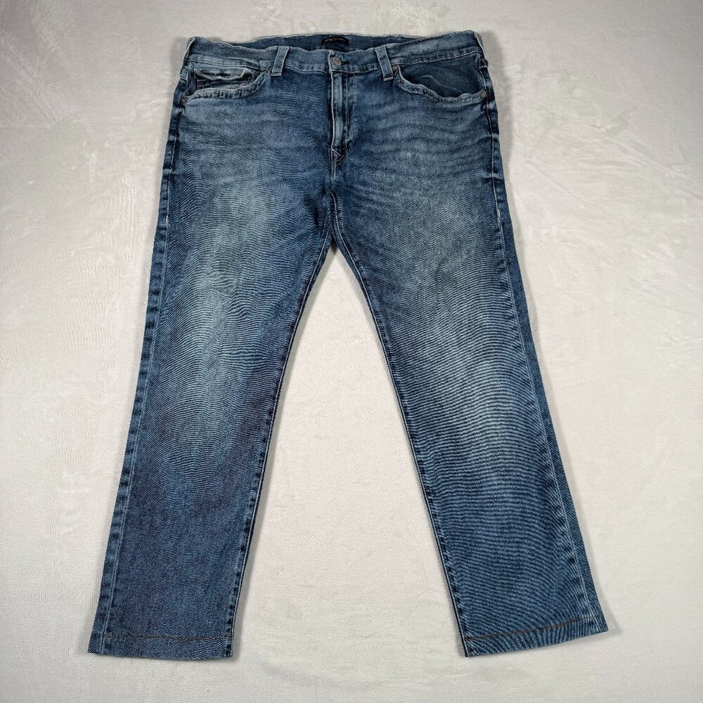 True Religion Jeans Men Size 44 Relaxed Skinny Denim Flap Pocket Rocco W42 L28.5